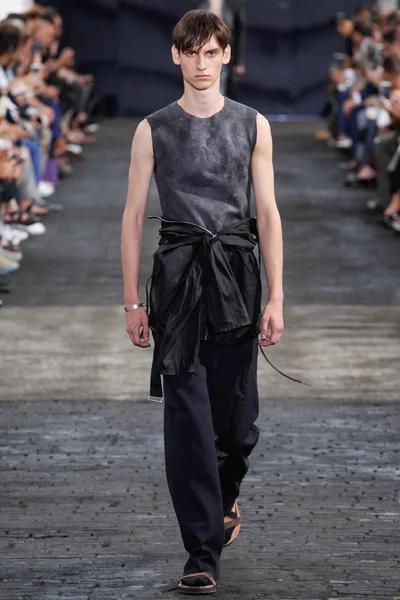 Look 6